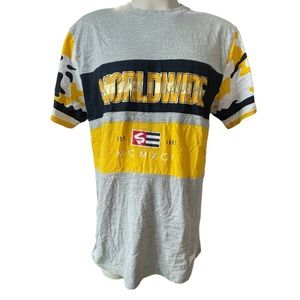 Southpole T-shirt Size XL